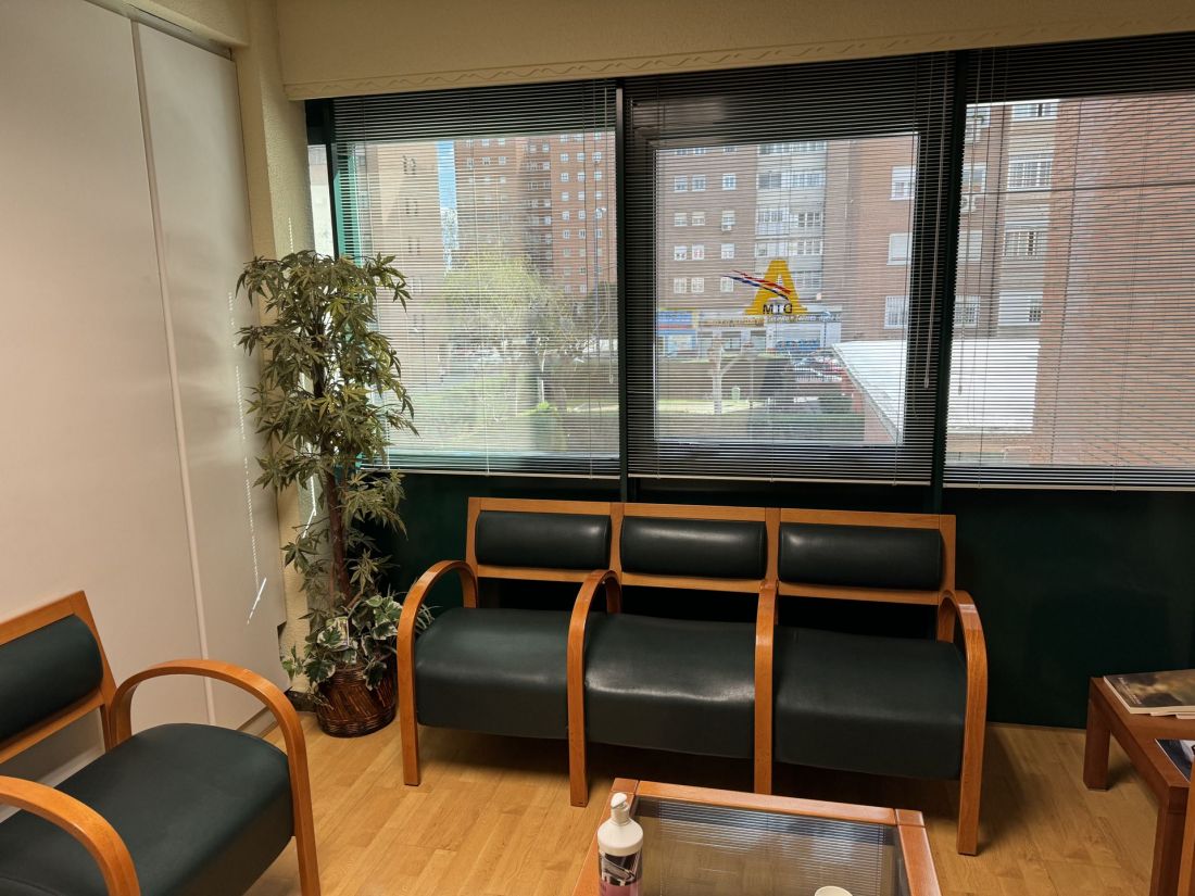 Interior oficina DTM Asesores